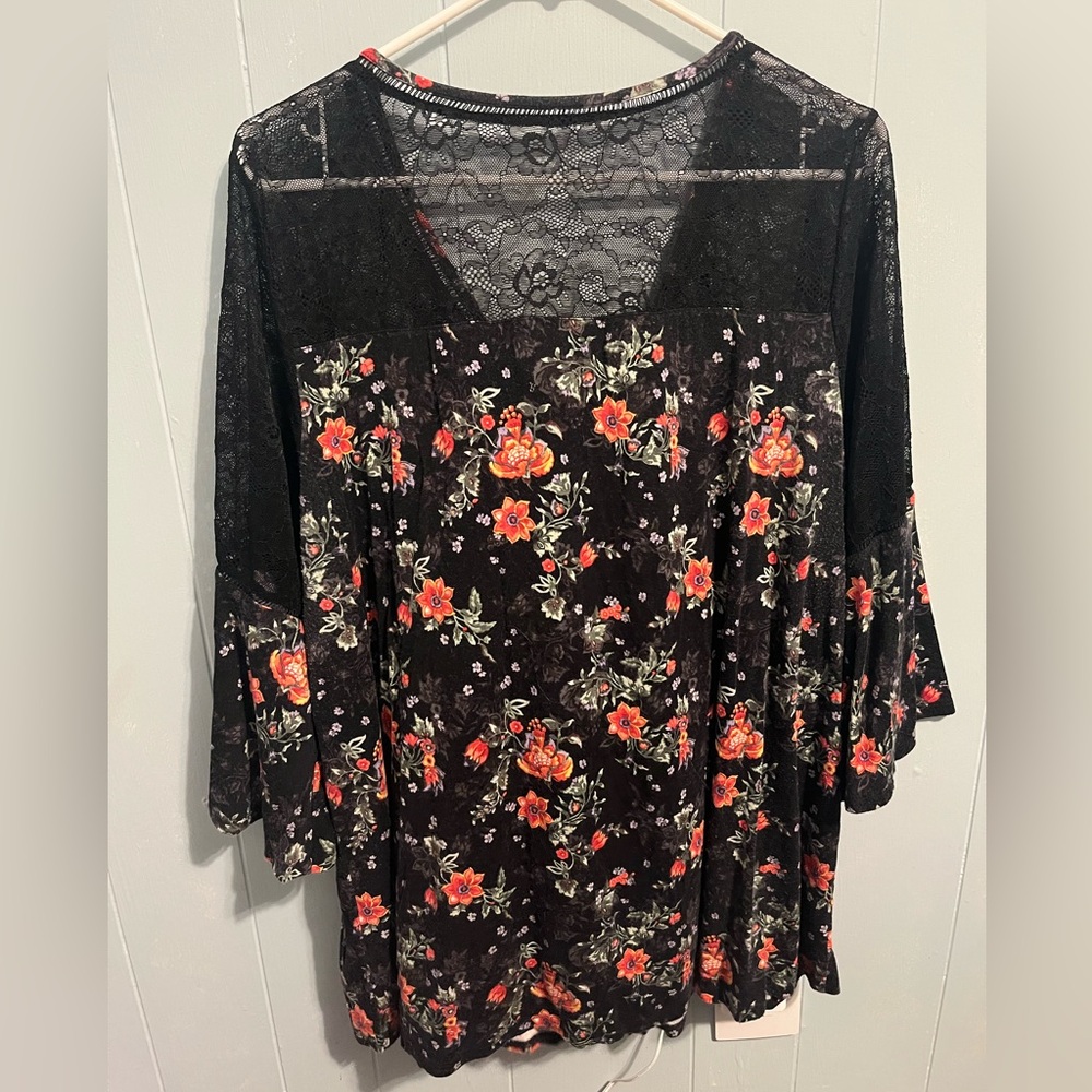 Torrid Black top with Red Floral Lace